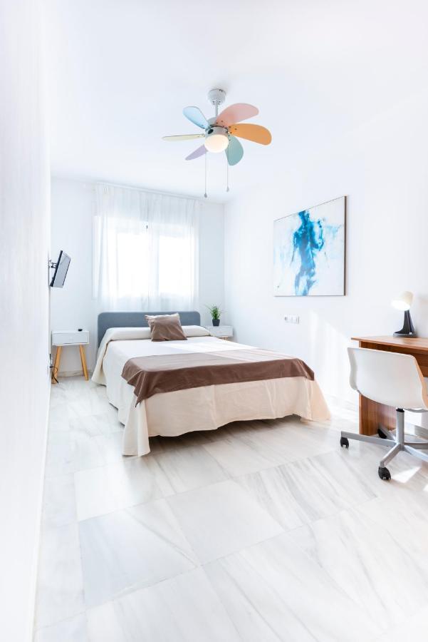 Piso Encantador Junto Al Mar, Relax, Tranquilidad Torre Del Mar Luaran gambar